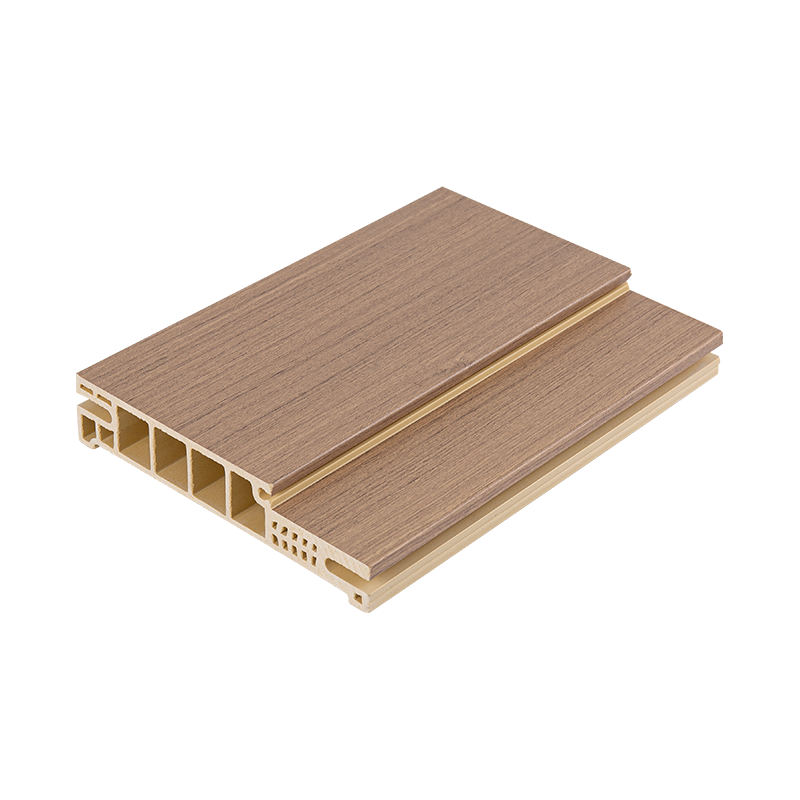 Moldura de porta WPC
